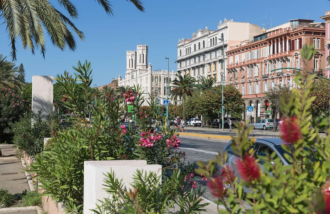 Budget Rooms Cagliari-1