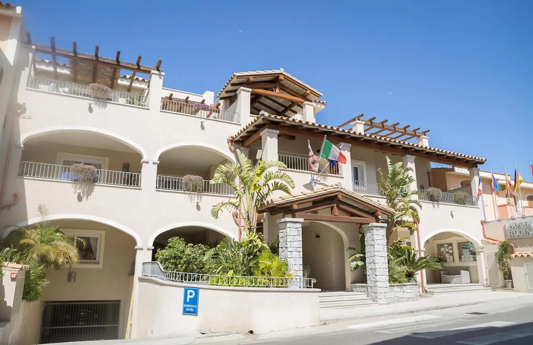 Hotel Regina Simius-1