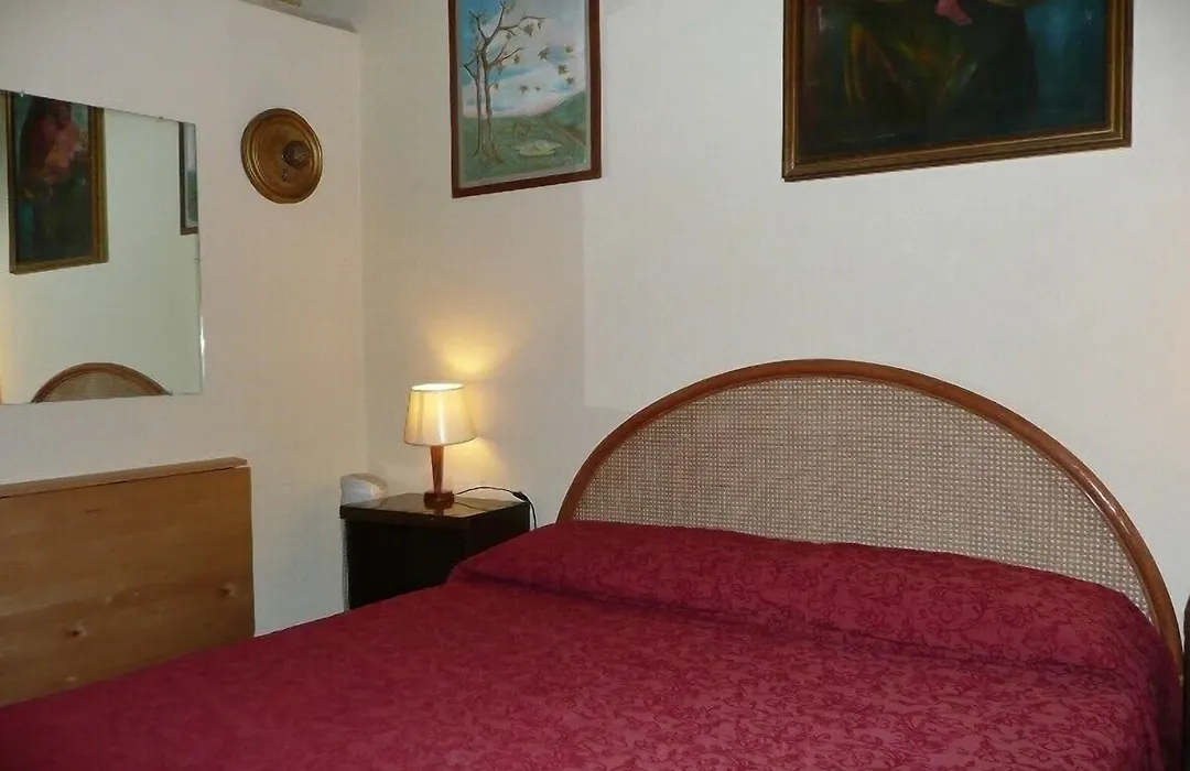 Walter Guest House-1