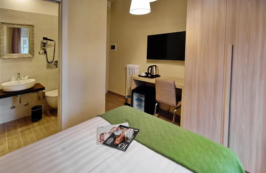 Cdr Guest House-1