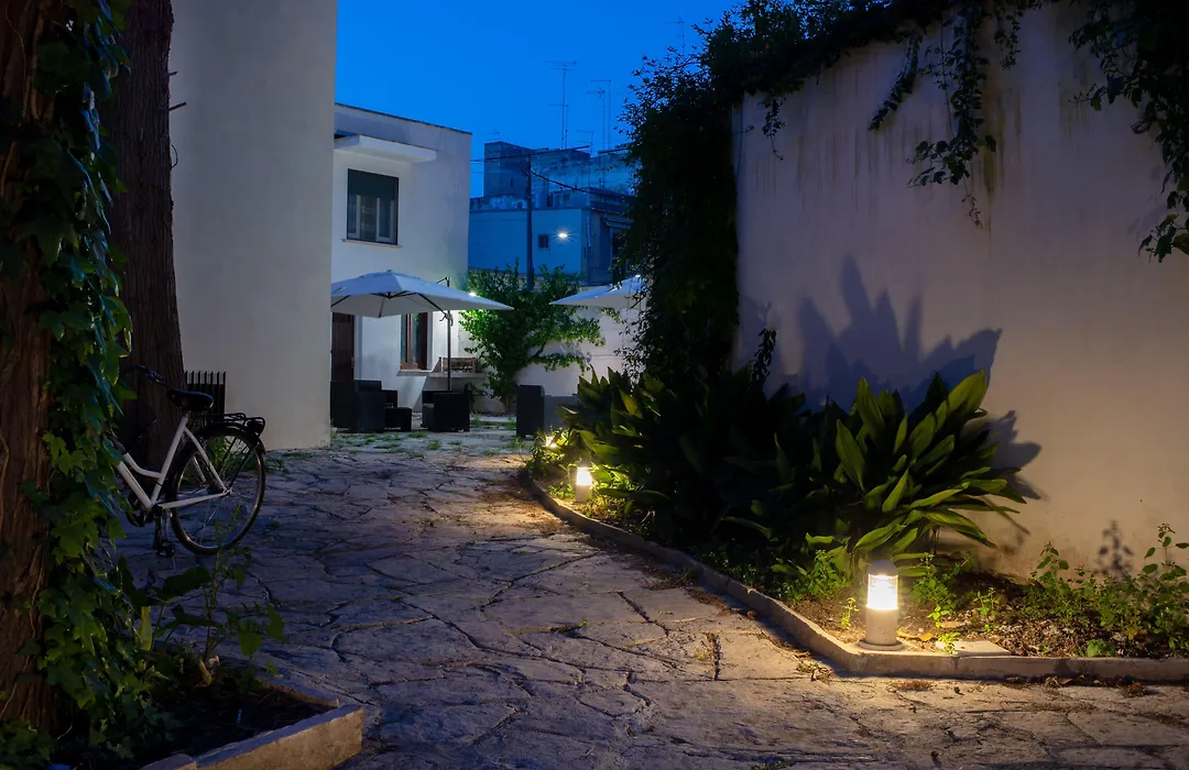Villa Domus Salento Suites & Rooms Con Parcheggio Privato In Loco-1