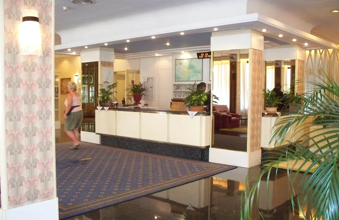 Hotel Monaco & Quisisana-1