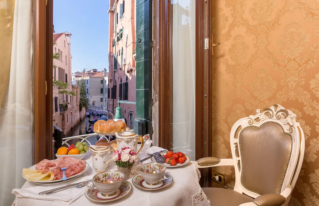 Residenza Veneziana-1