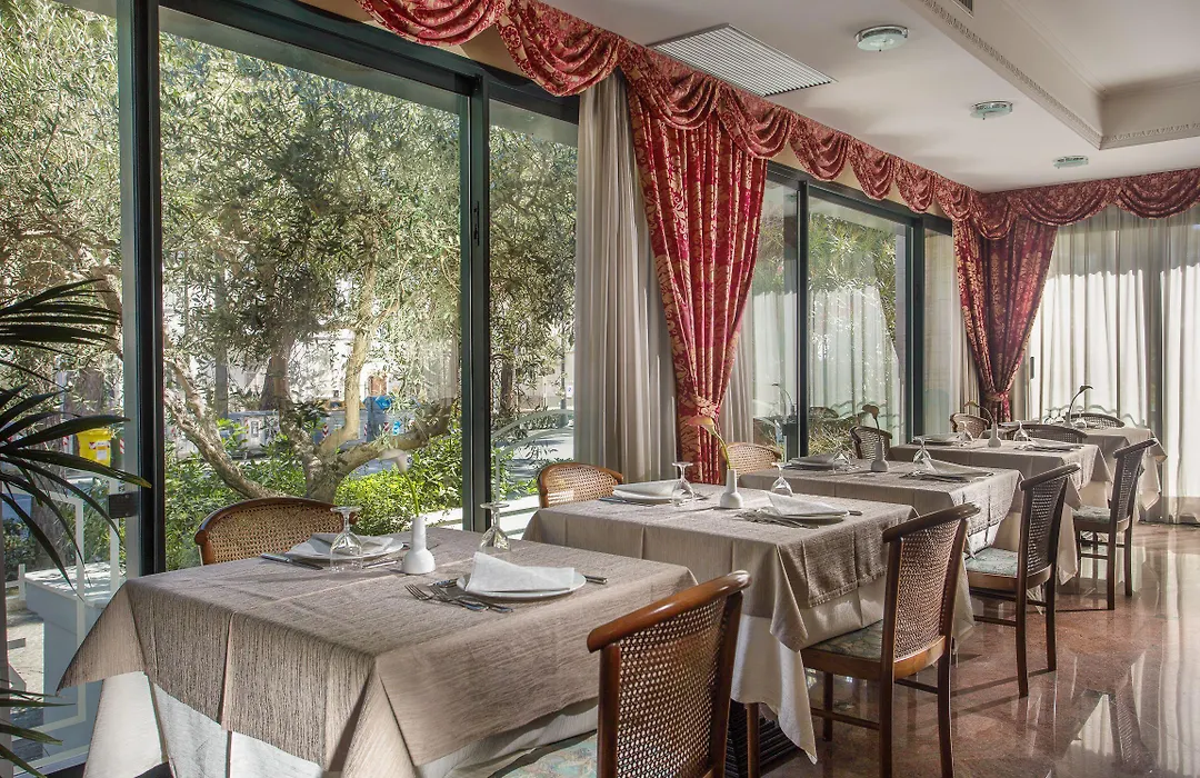 Hotel Zeus-1