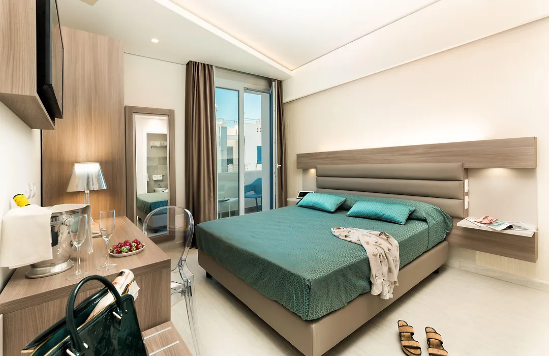 Hermes Hotel-1