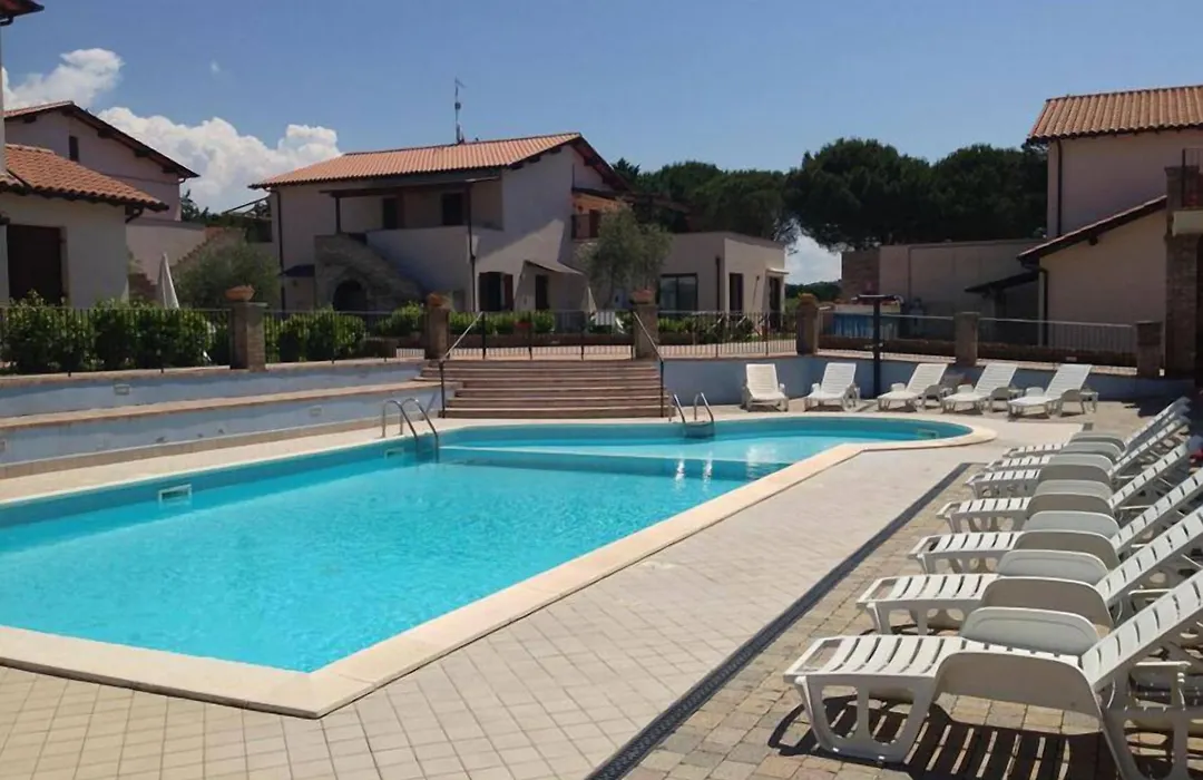 Borgo Valmarina-1