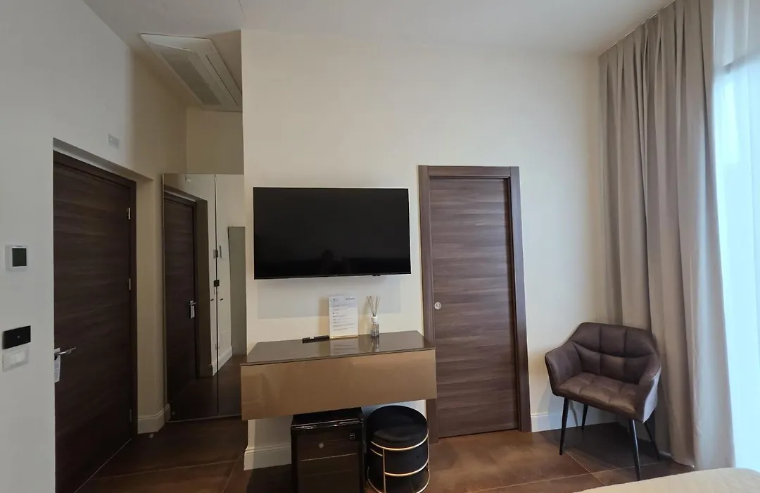 Mirarti Boutique Hotel-1