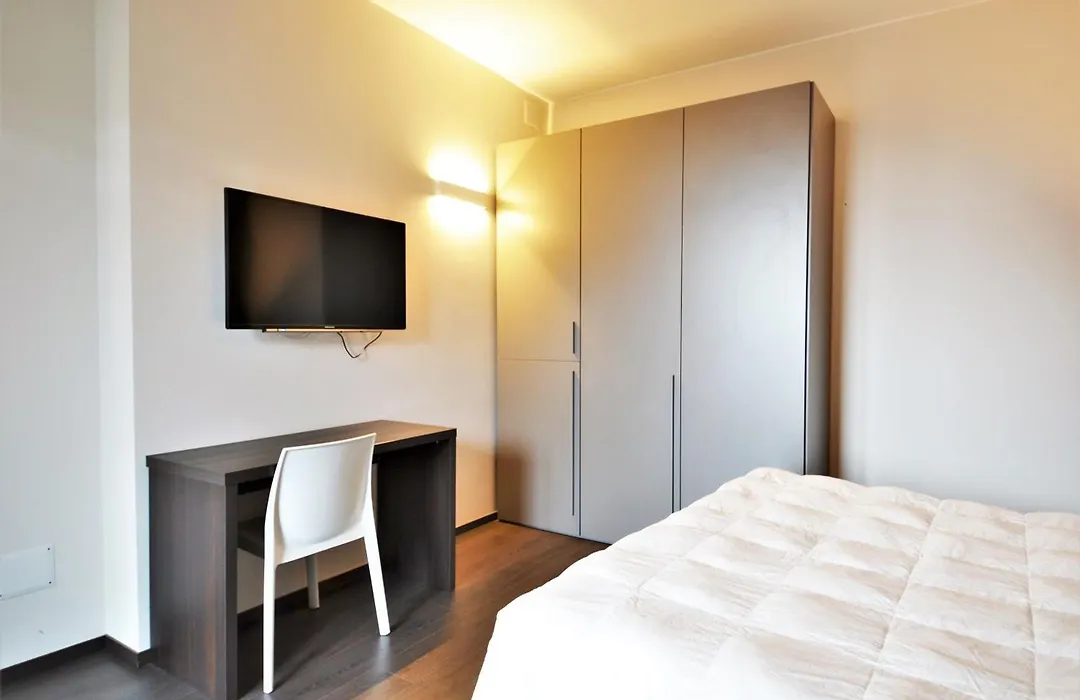 Venice Terminal Apartments & Suites-1