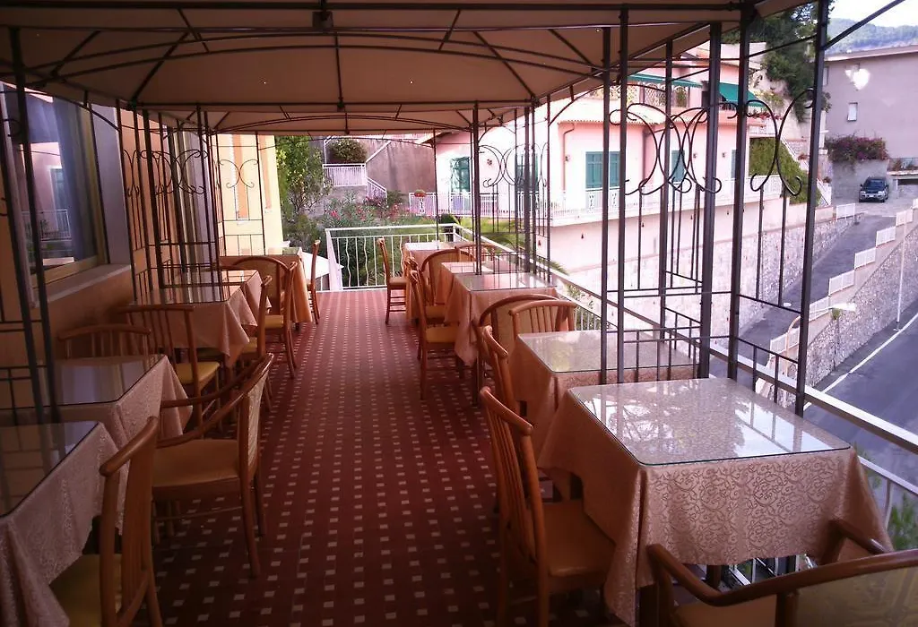 Hotel Pineta-1