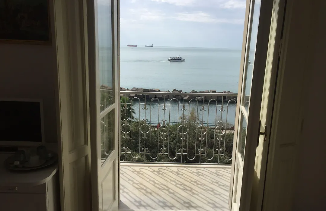 B&B Di Mare E D'Azzurro-1