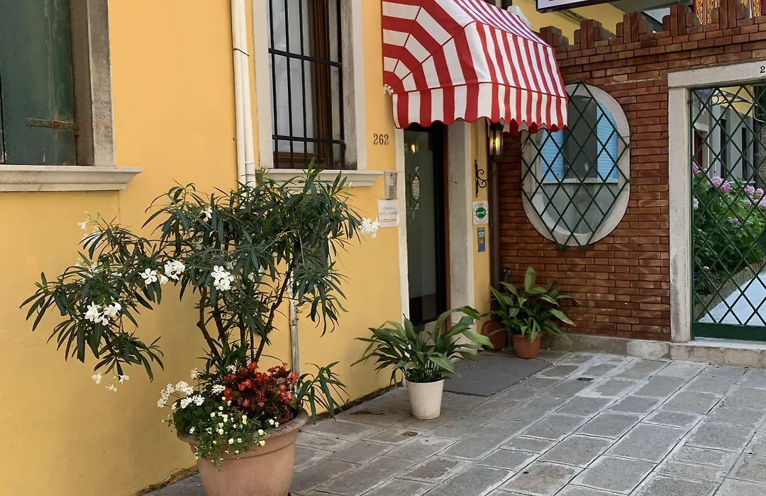 Hotel Rossi-1