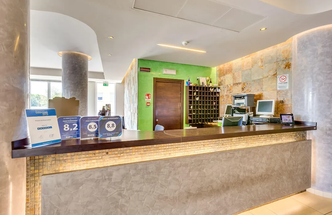 Hotel Ambassador-1