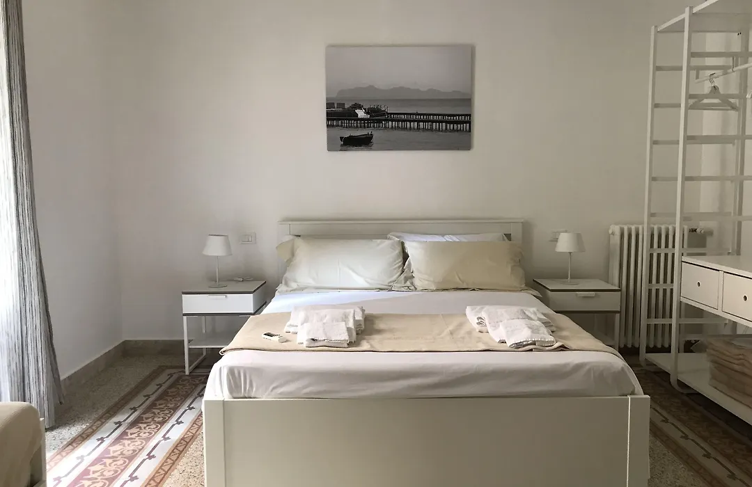 Fofino'S Rooms-1