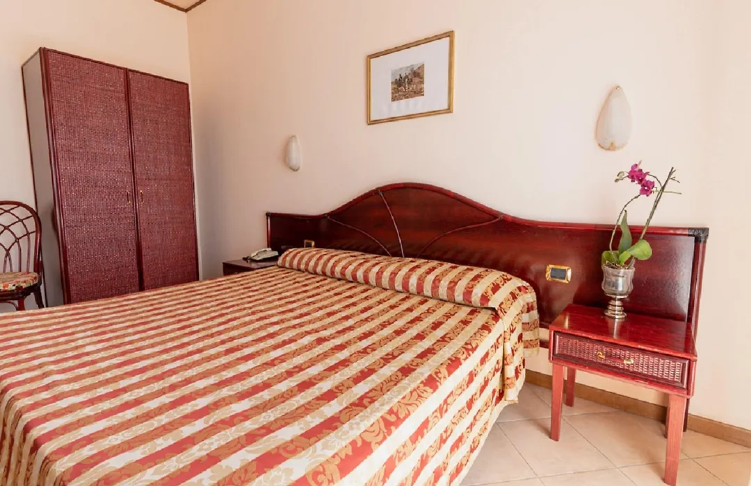 Hotel Villa Delle Rose-1