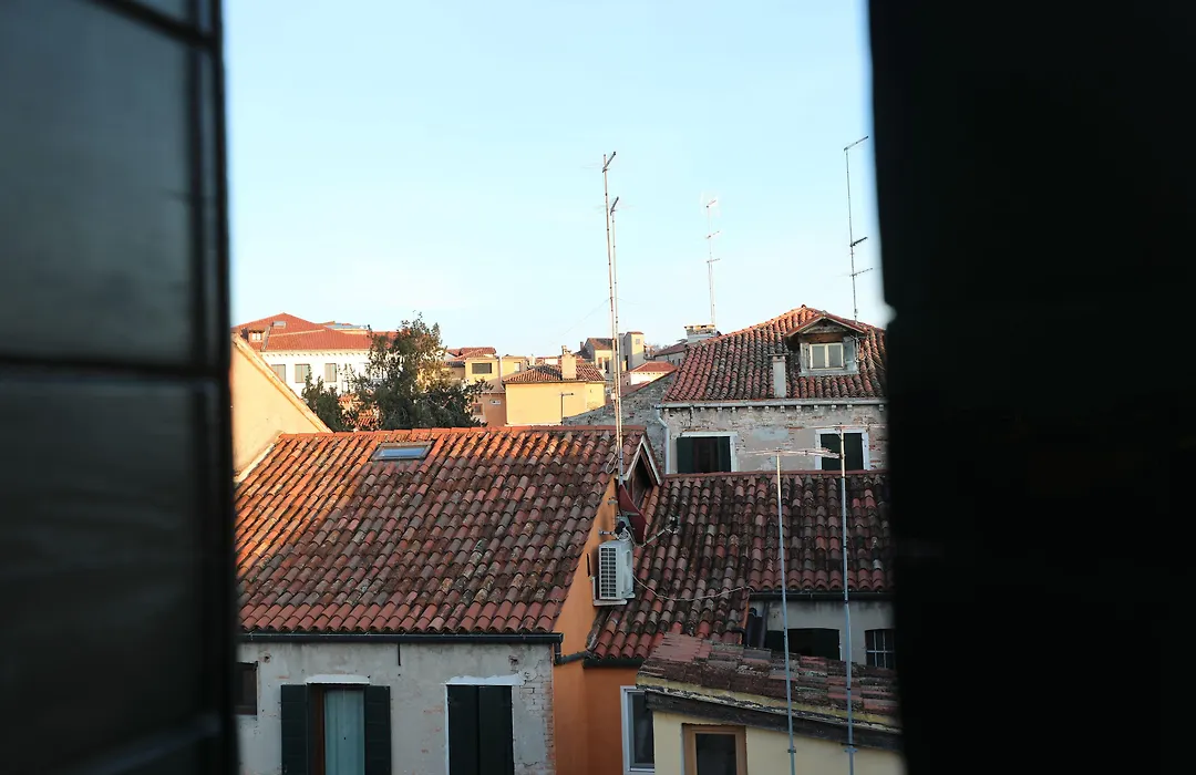 Lovely Apartment In Venice-1