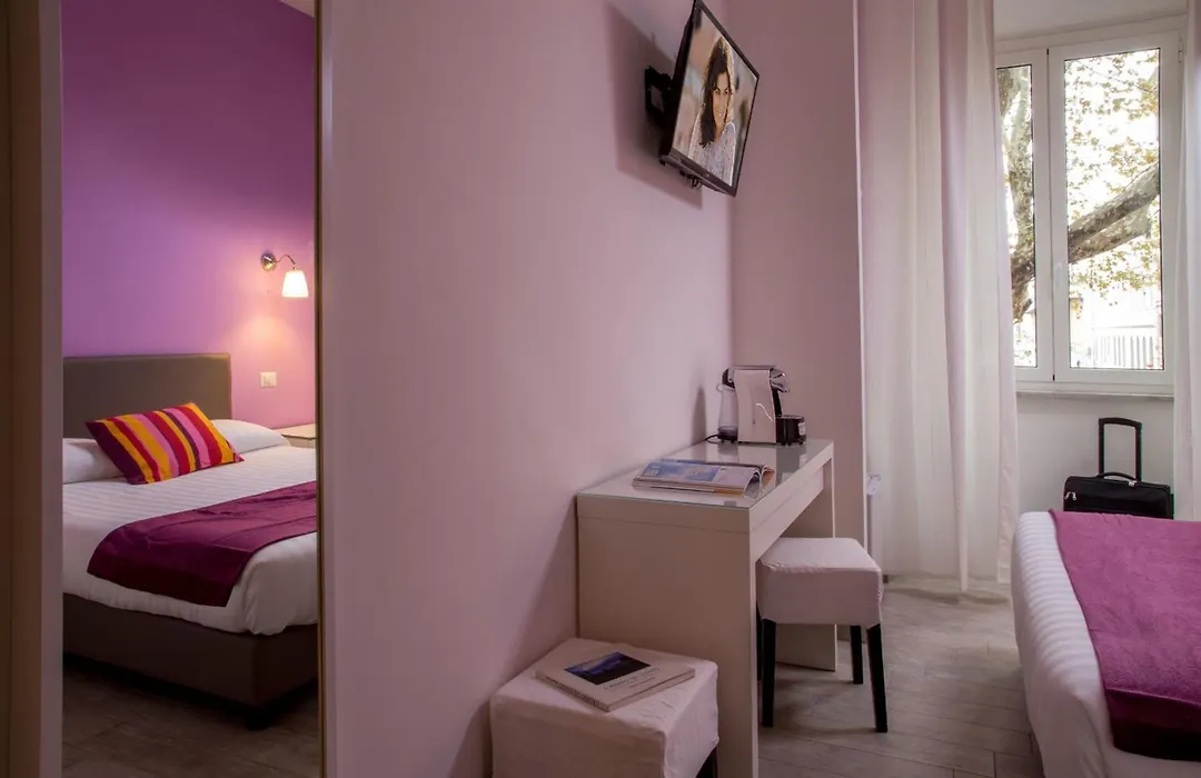 Relais Merulana Guest House-1