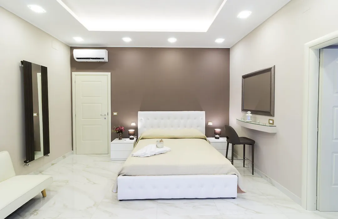 Porto Rooms & Suite-1