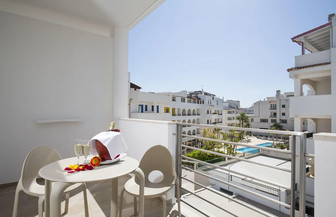 Forte 2 Hotel-1