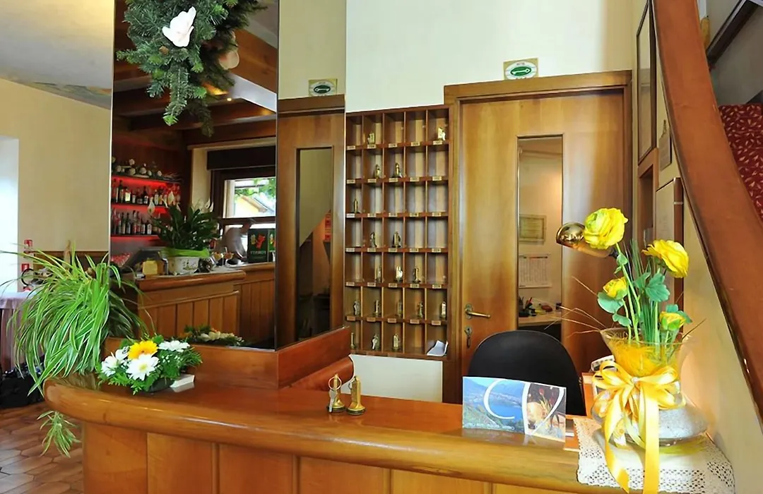 Hotel Vittoria-1