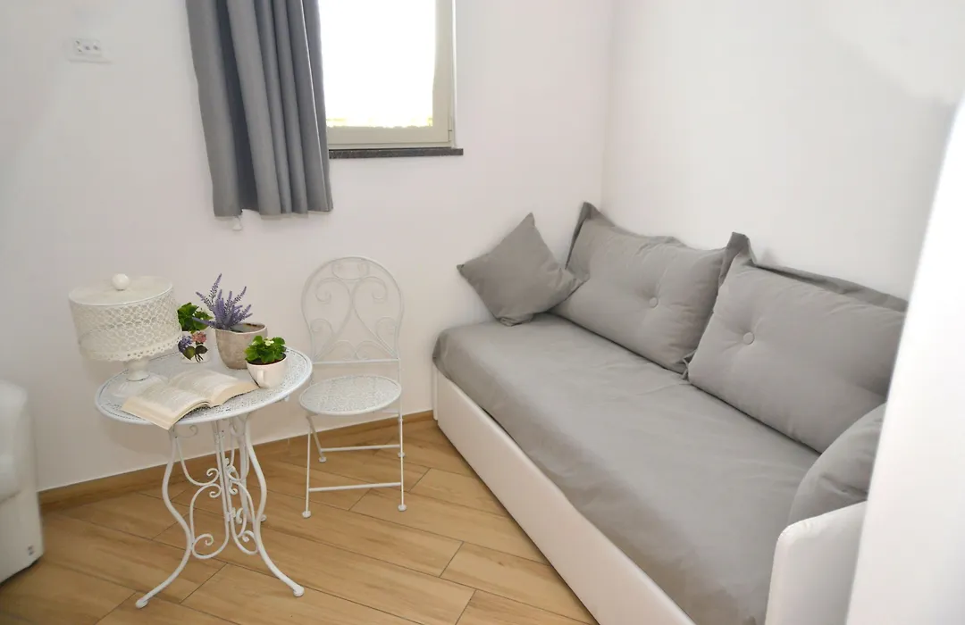 B&B Verzus-1