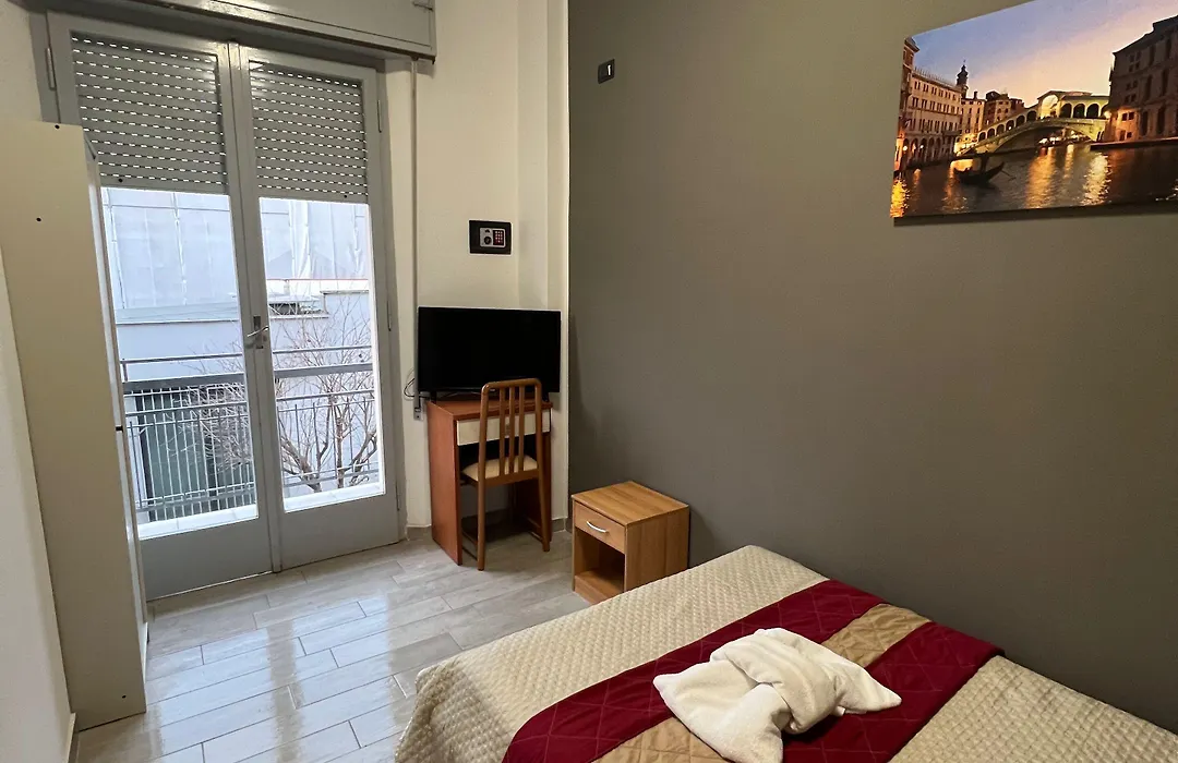 Hotel Miro Rimini-1