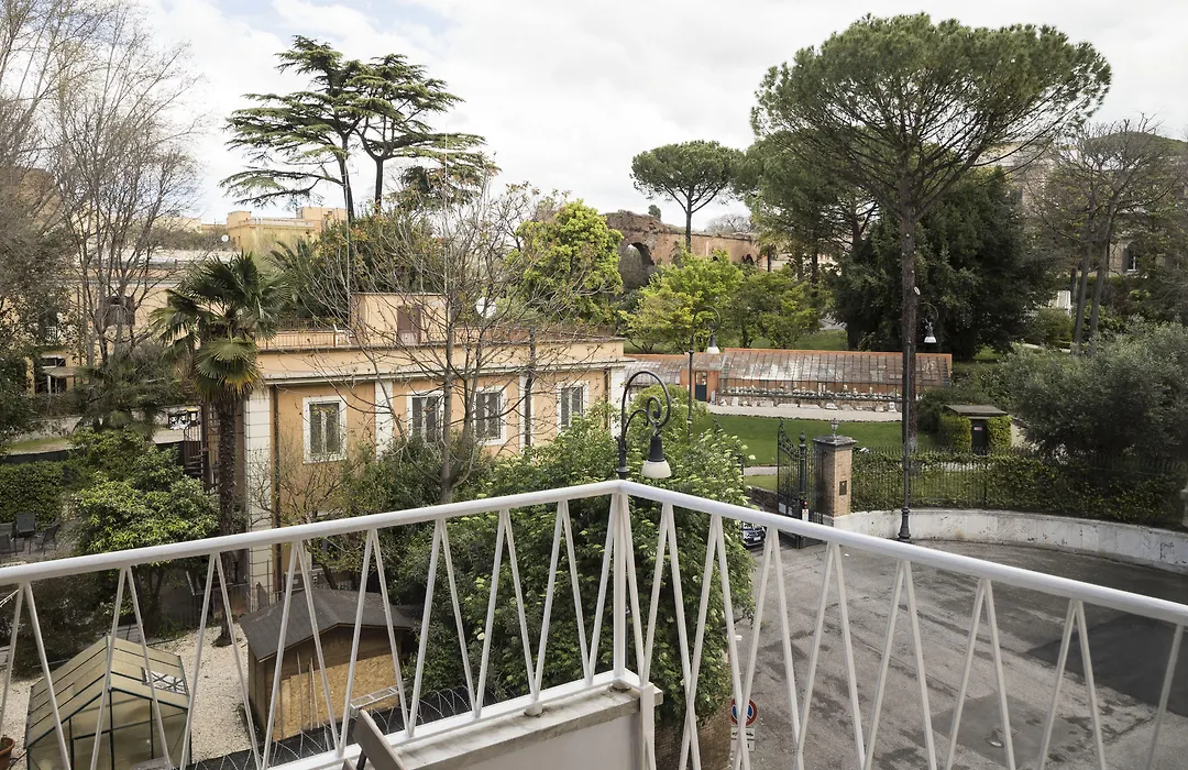 Savoia Rooms Roma-1