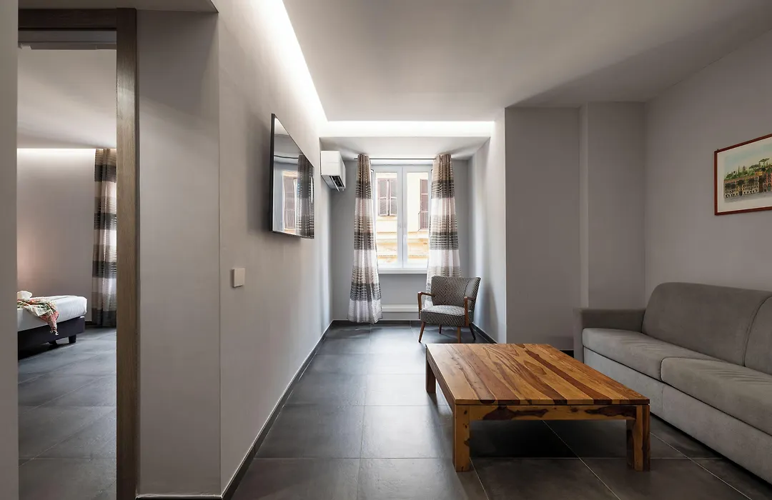 The Point Suites Rome - Guest House-1