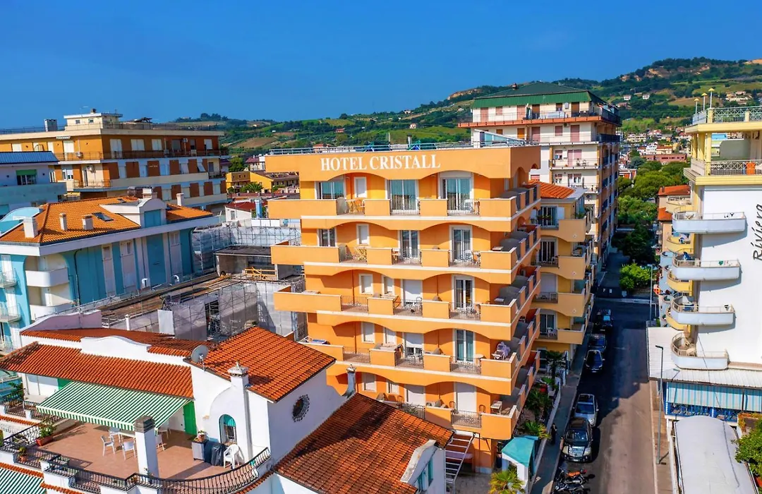 Hotel Cristall-1
