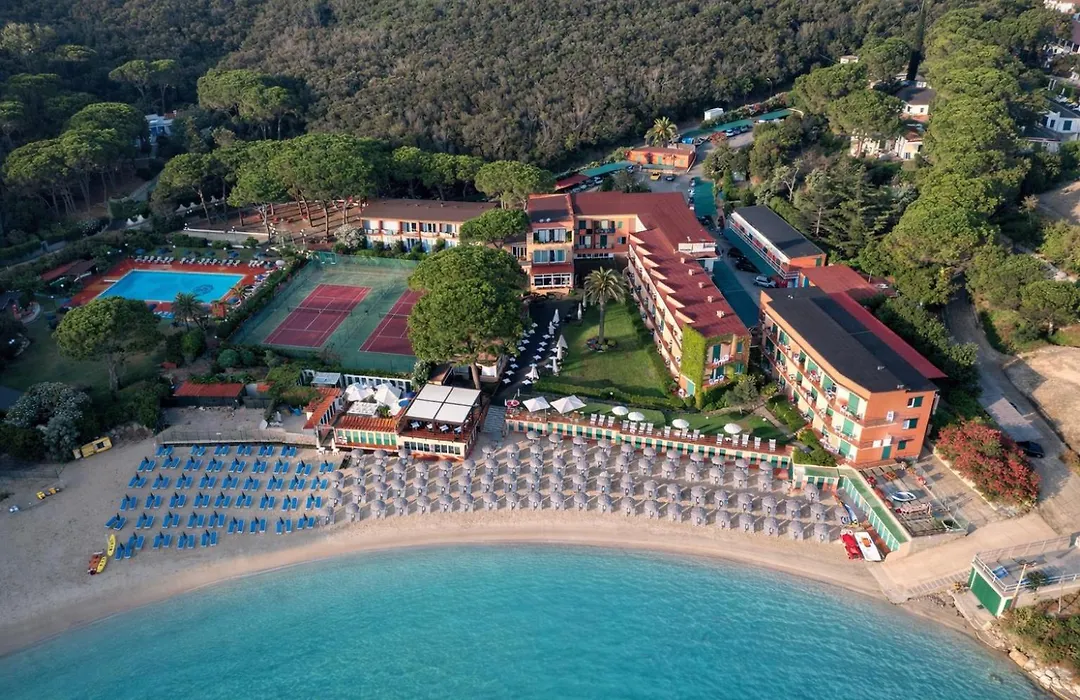 Hotel Desiree-1
