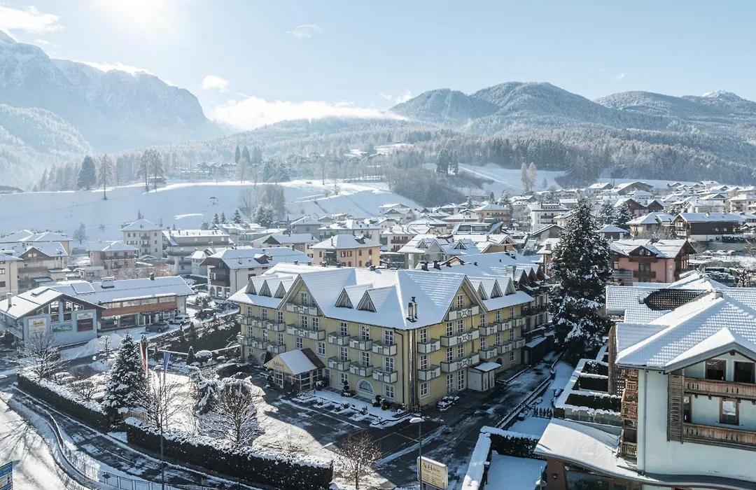Alpholiday Dolomiti Wellness & Family Hotel-1