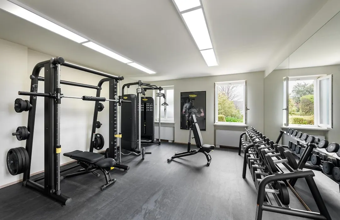 Residence L'Ulivo - Apartments In The City Center, With Fitness, Squash & Private Parking-1