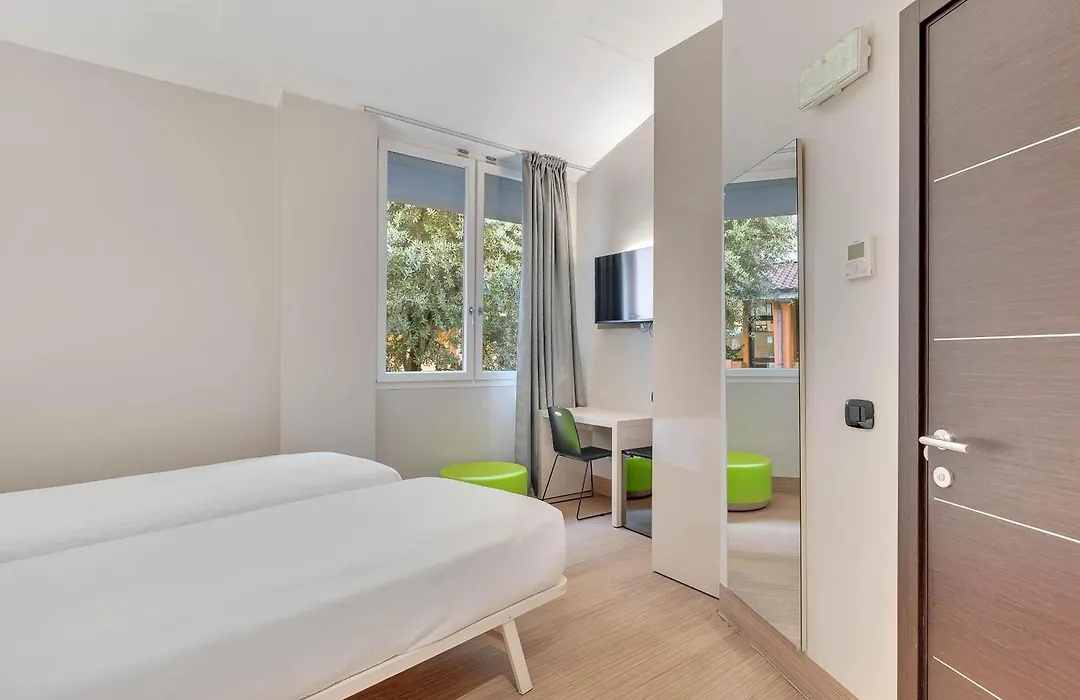 B&B Hotel Bergamo City-1