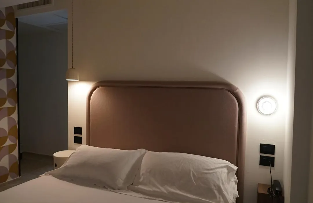 Hotel Jolly Roger-1