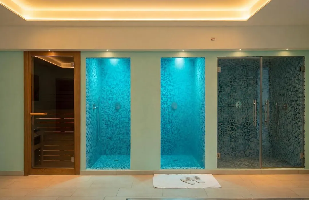 Bahamas Residence & Spa-1