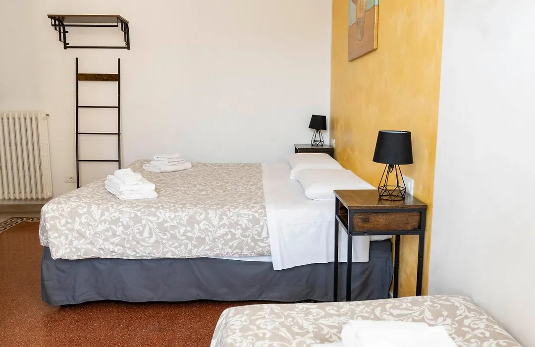 St. Peter Central Rooms B&B-1