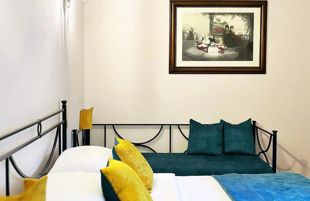 Hotel Isola Di Caprera-1