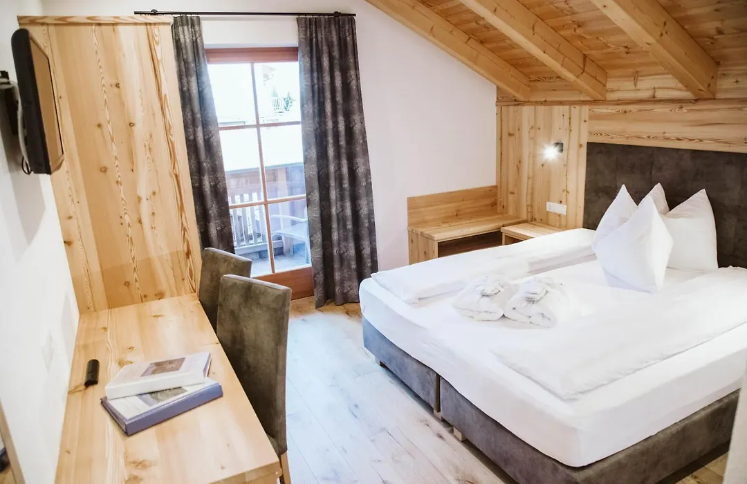 Hotel Pension Odles-1