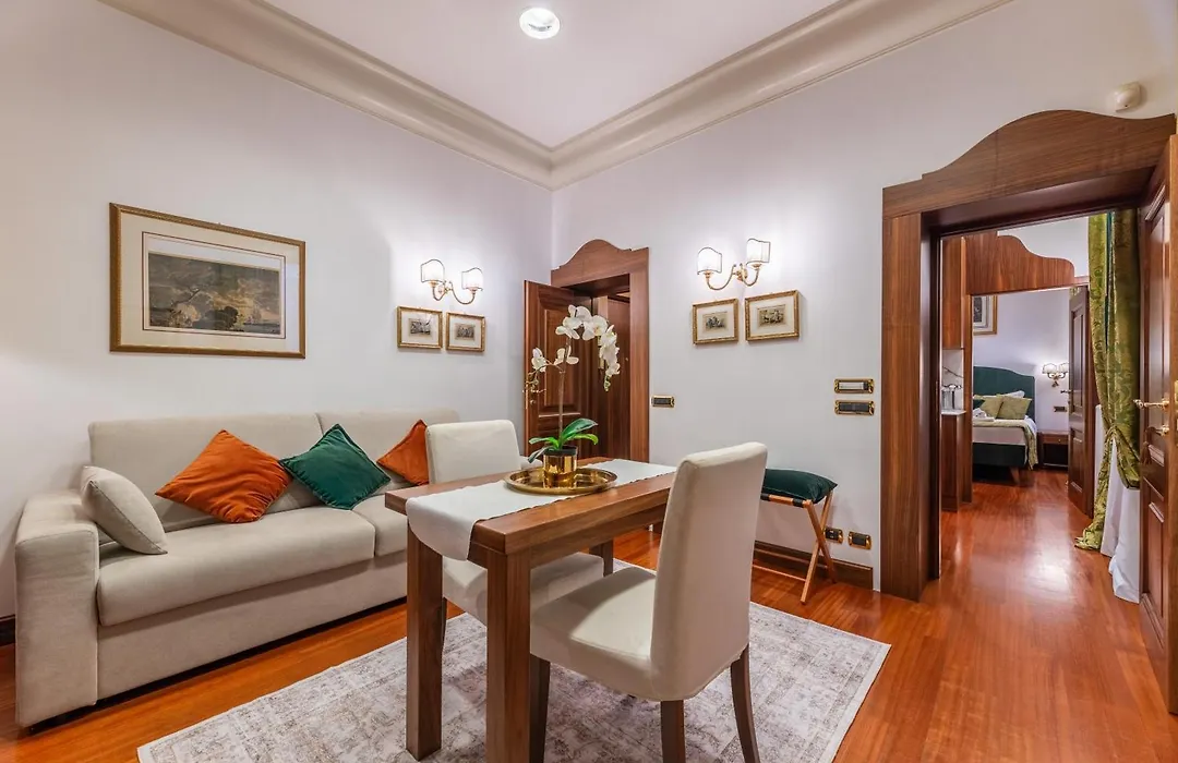 Pantheon Antique Suite-1