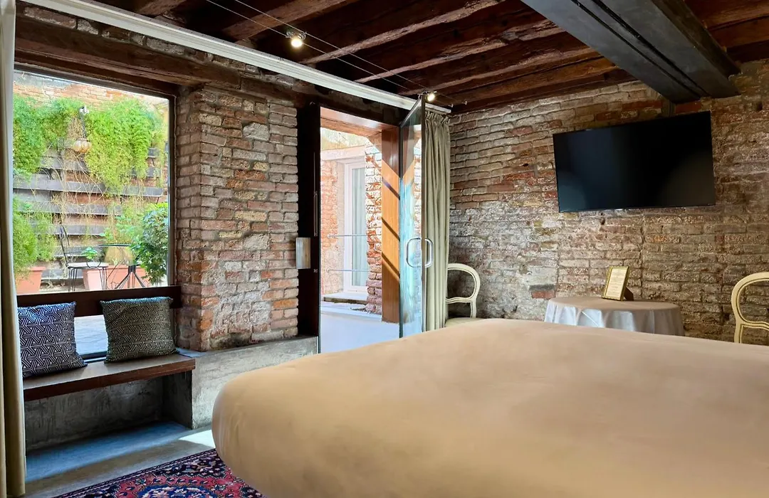 Avogaria 5 Rooms-1