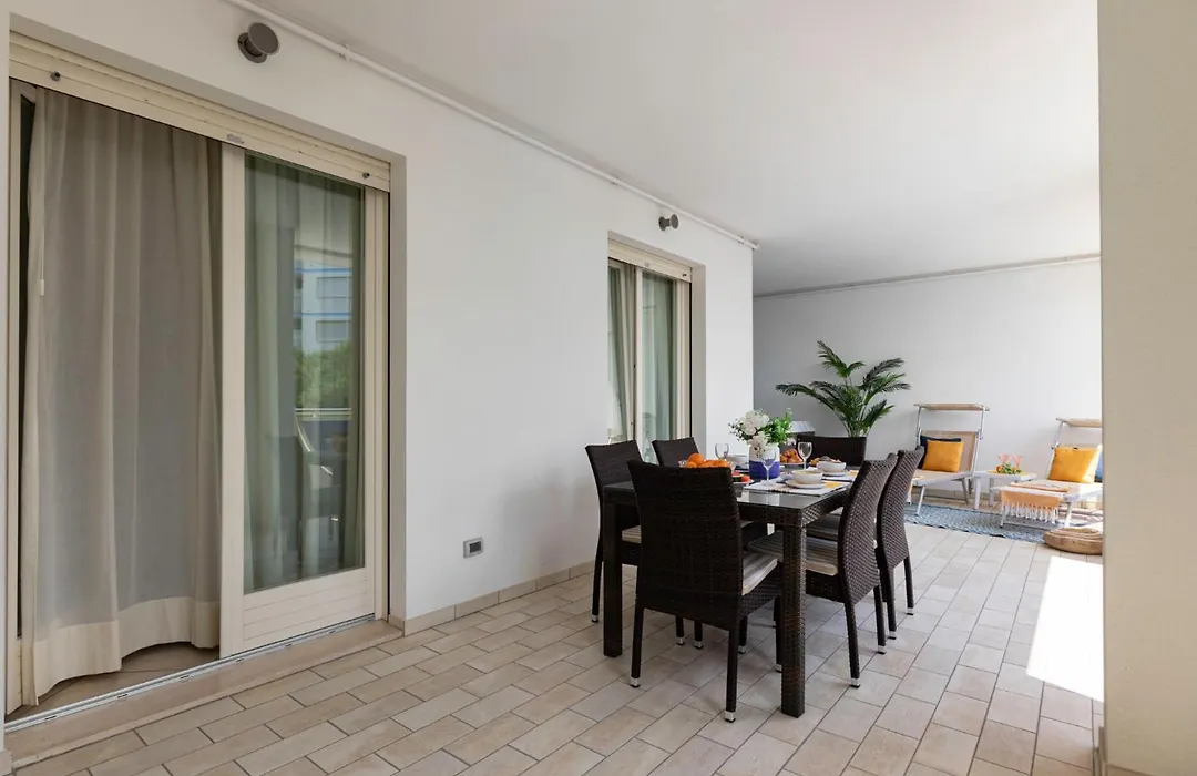 Ashanti Aparthotel Wellness&Spa-1