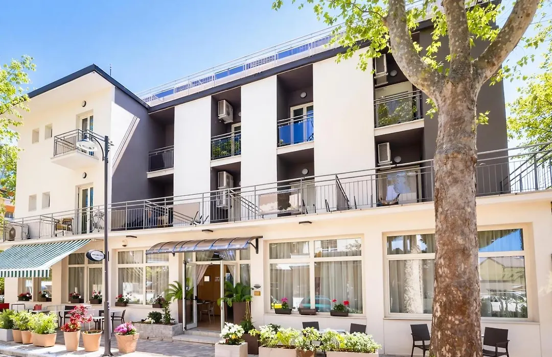 Hotel Villa Tina Easy Stay B&B-1