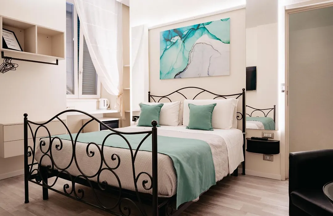 Room 230 Roma Luxury Suites-1
