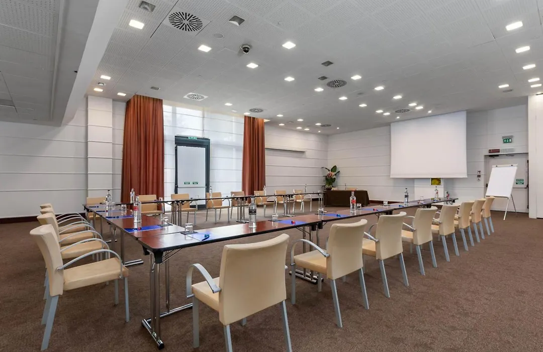 Doubletree By Hilton Florence Metropole-1