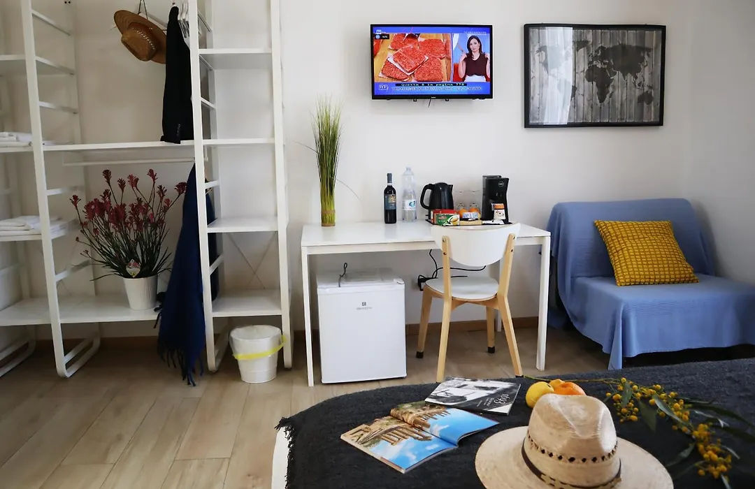 Fortuna Guest House - Charm & Relax Rooms-1