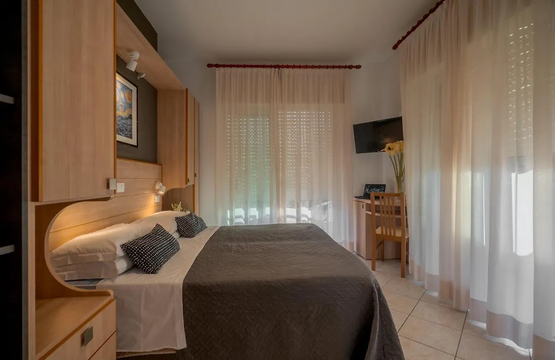 Hotel Mocambo-1
