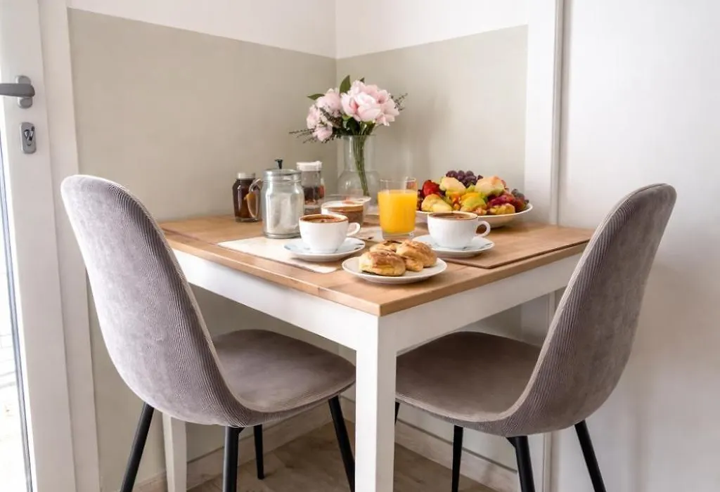 Eccelsoleccese Boutique B&B - Steps From The Historic Center-1