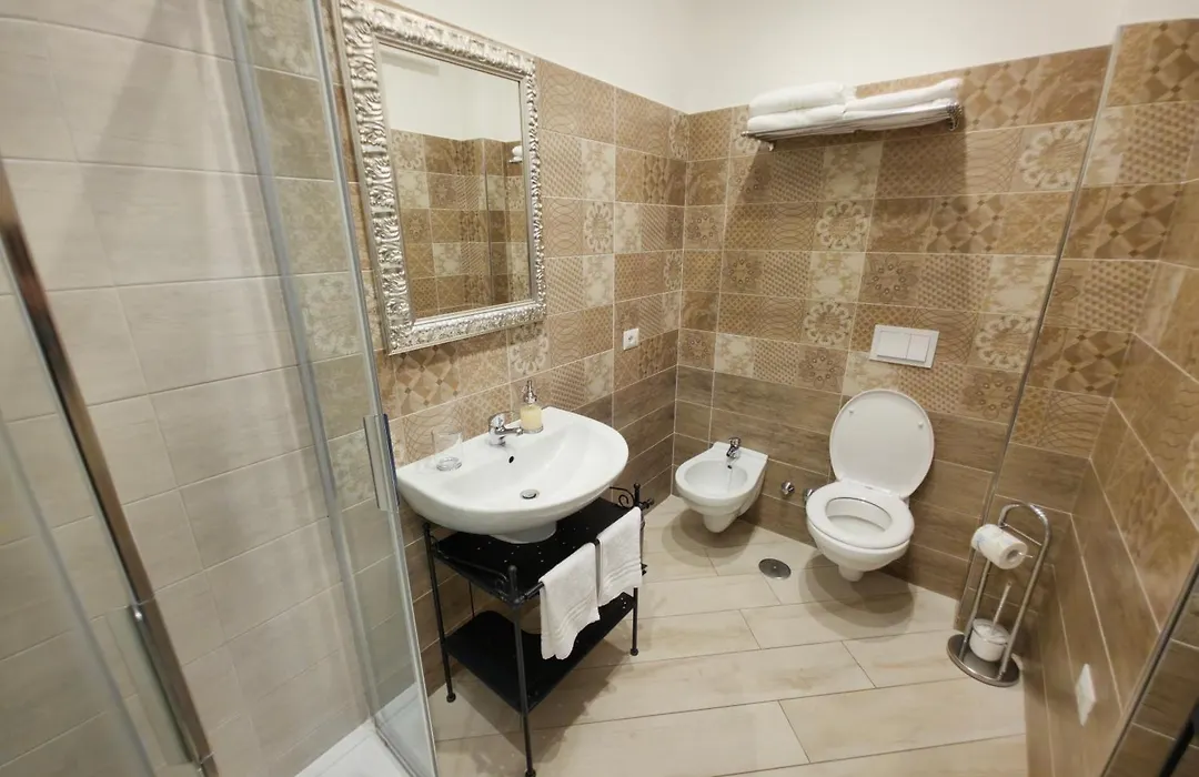 Palazzo Spasiano Rooms - Sorrento Center-1