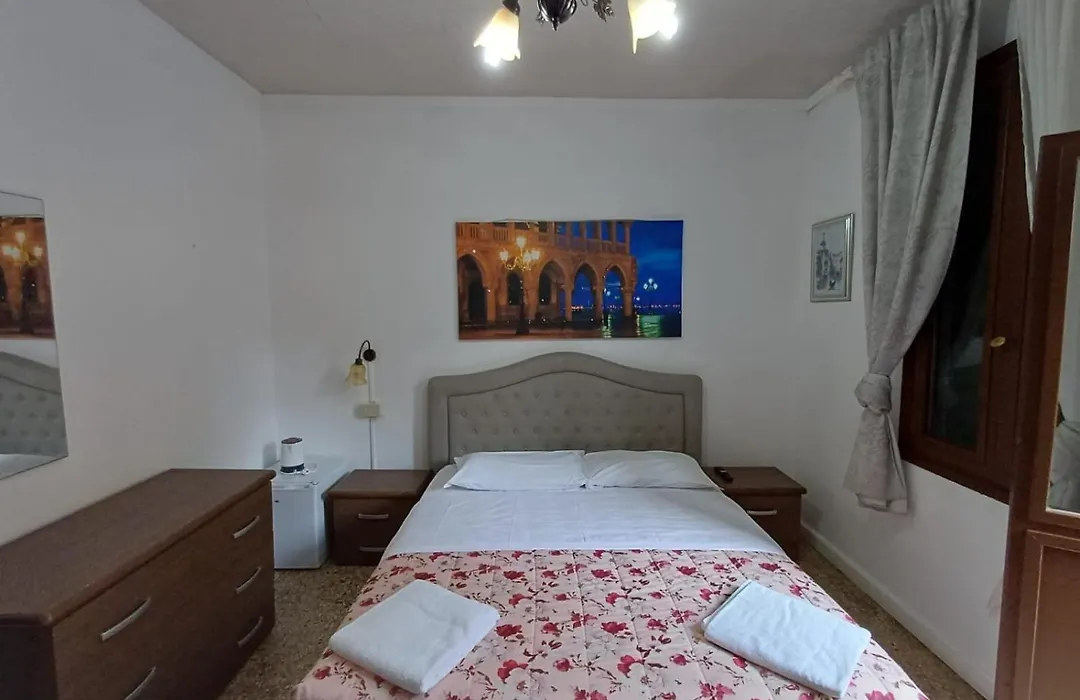 Venice Guest House-1