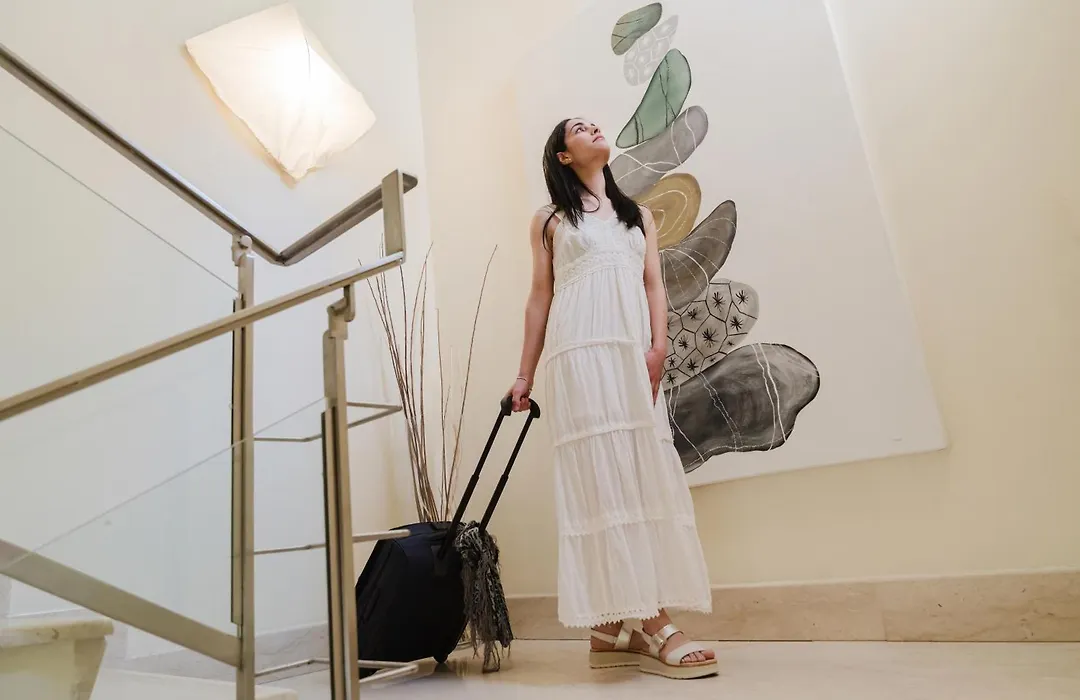 Cerri Hotel-1