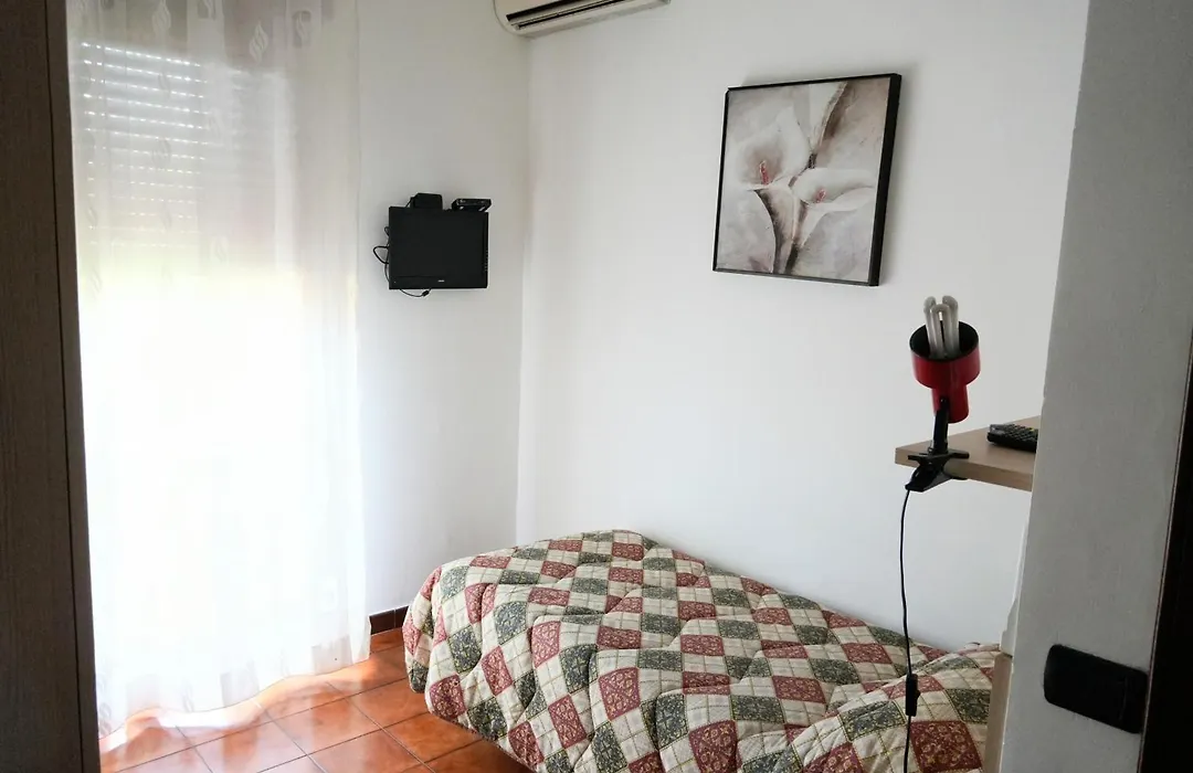 Cassiodoro Rooms Affittacamere-1